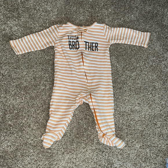 Little brother pjs - Picture 1 of 1